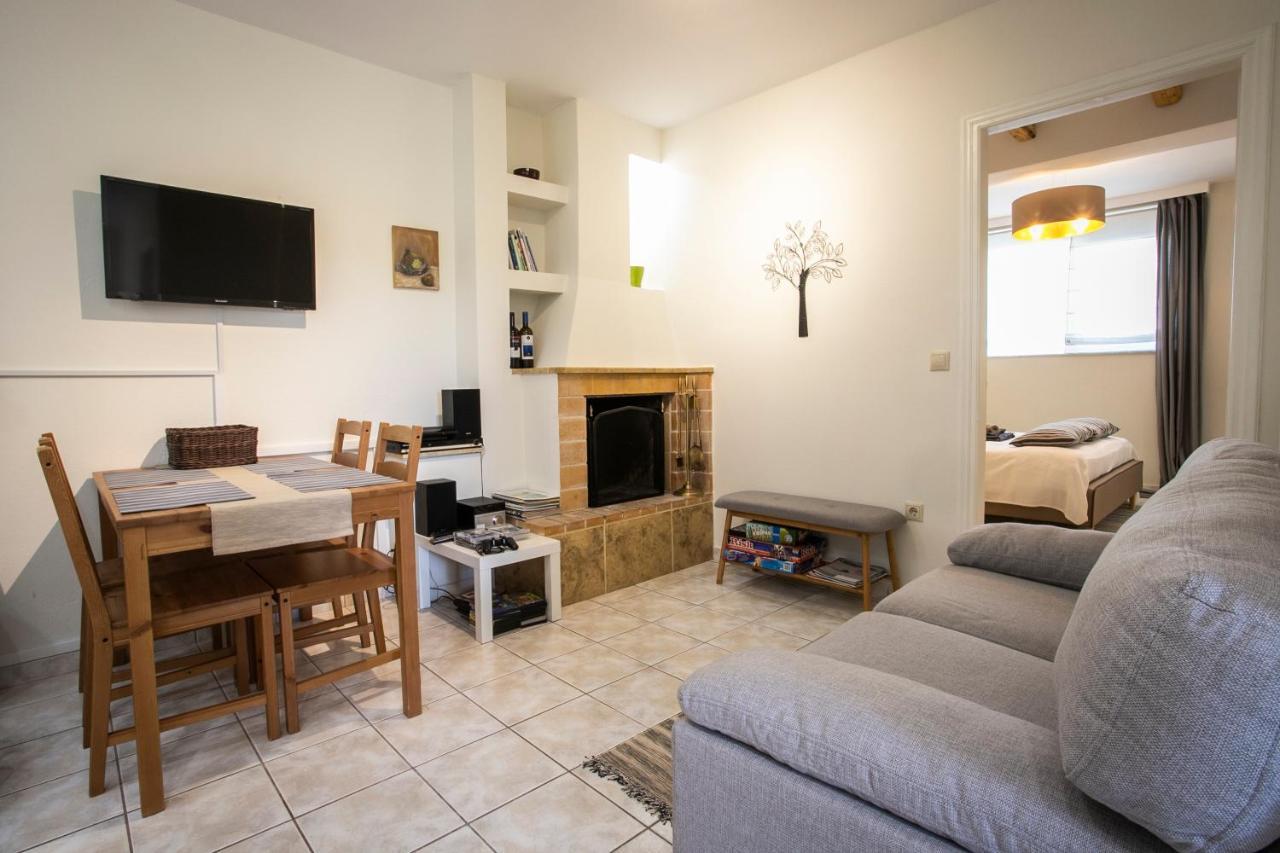Anavyssos 1 Bedrm 4 Prs Flat 5Min Walk From Beach Εξωτερικό φωτογραφία
